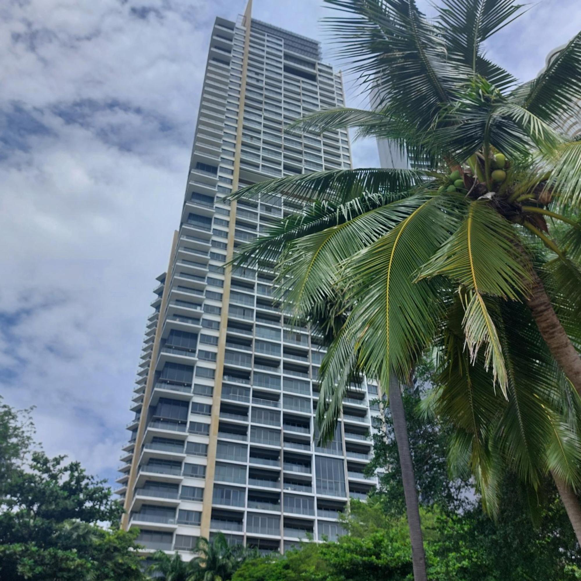 Sea View Apartment In Pattaya Buitenkant foto