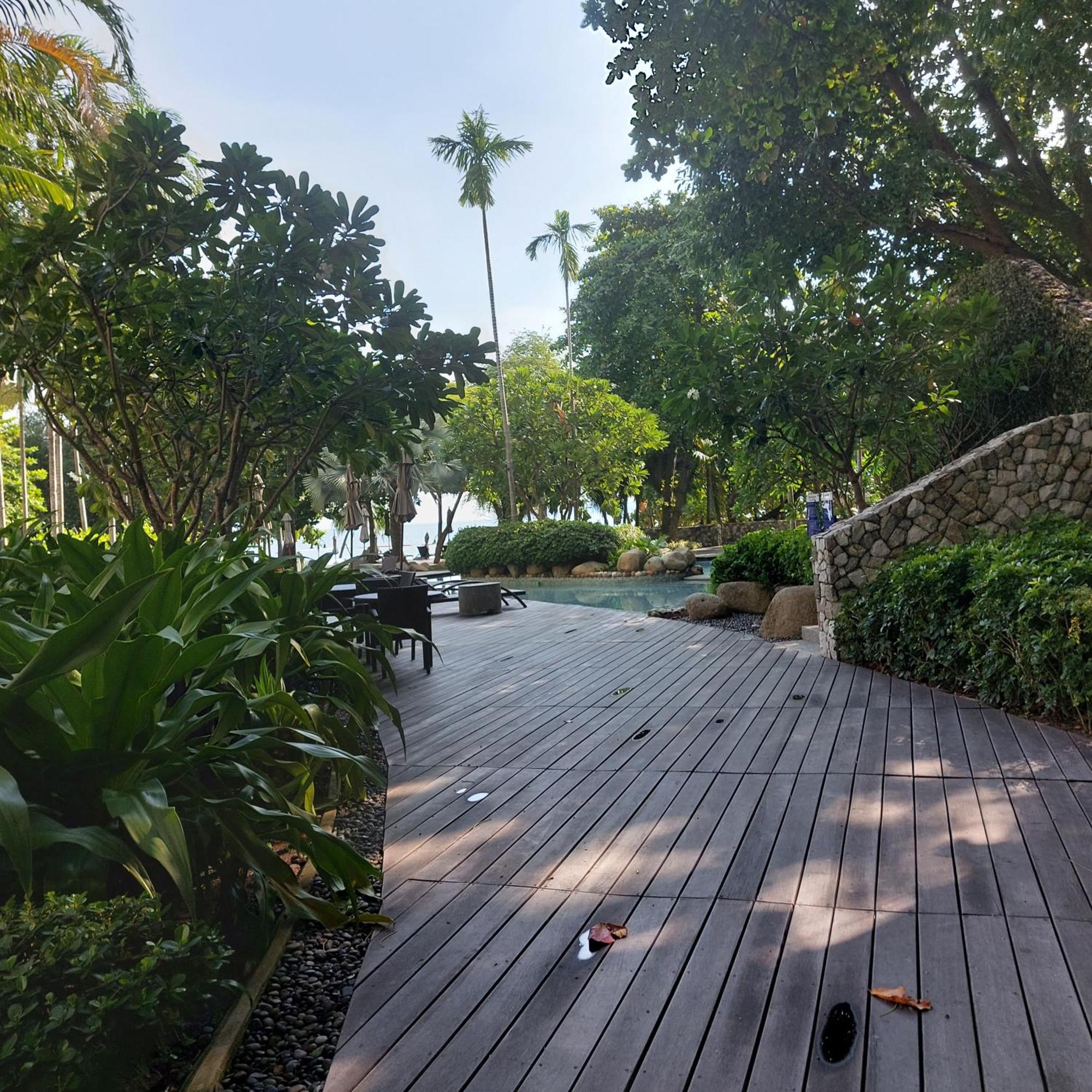 Sea View Apartment In Pattaya Buitenkant foto