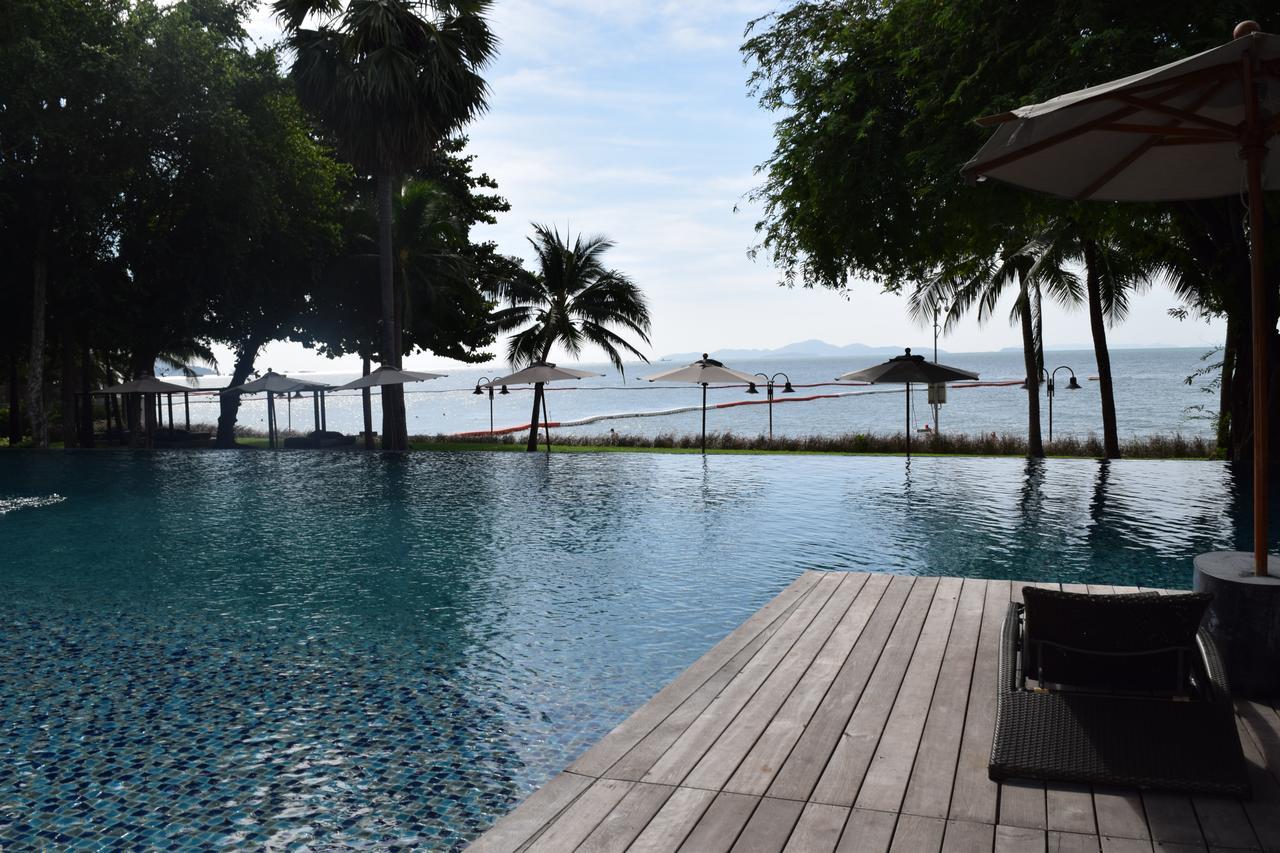 Sea View Apartment In Pattaya Buitenkant foto